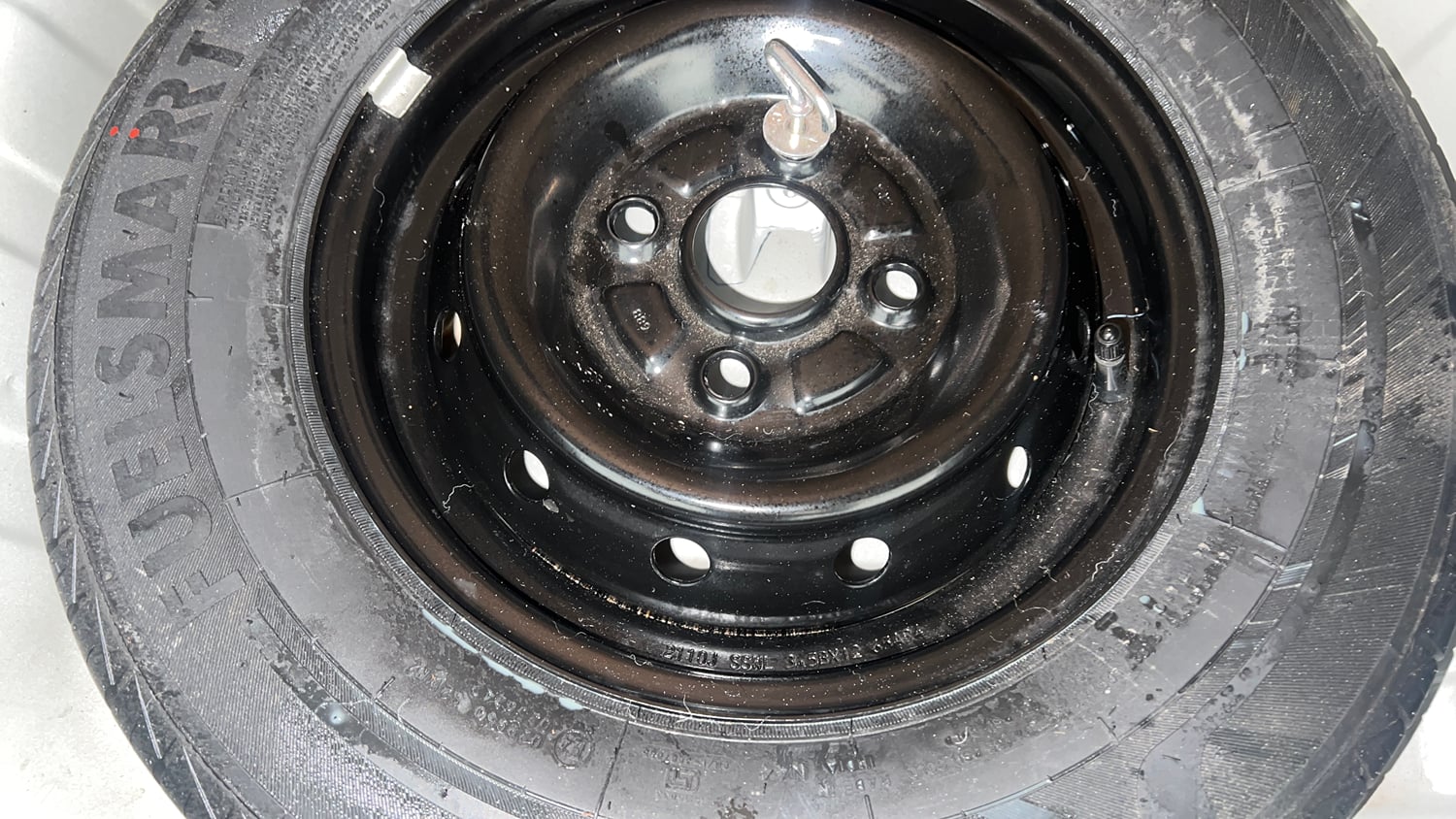Used 2021 Maruti Suzuki Alto 800 VXi Petrol Manual tyres SPARE TYRE VIEW