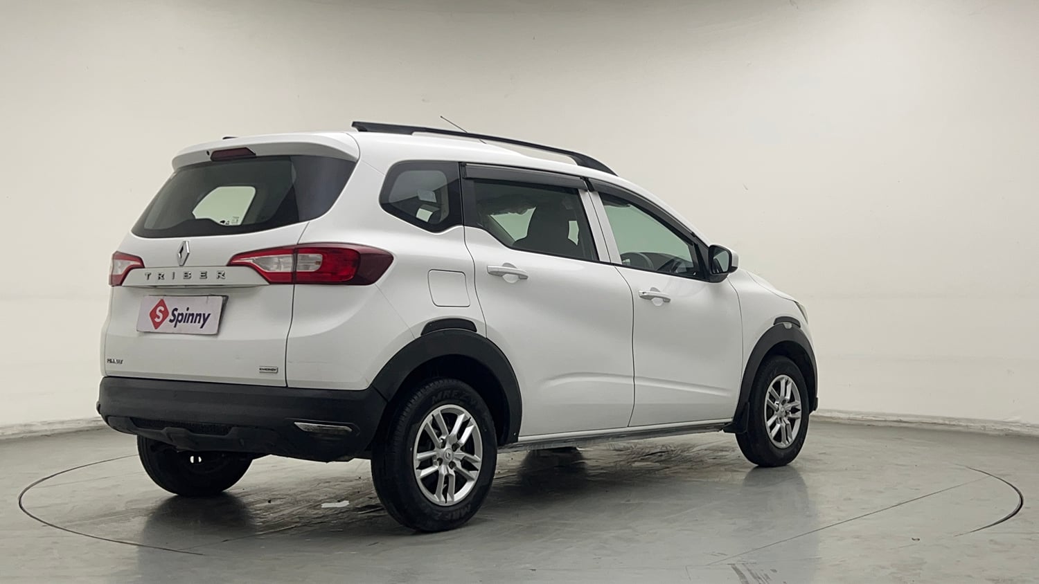 Used 2020 Renault Triber RXL Petrol Manual exterior RIGHT REAR CORNER VIEW