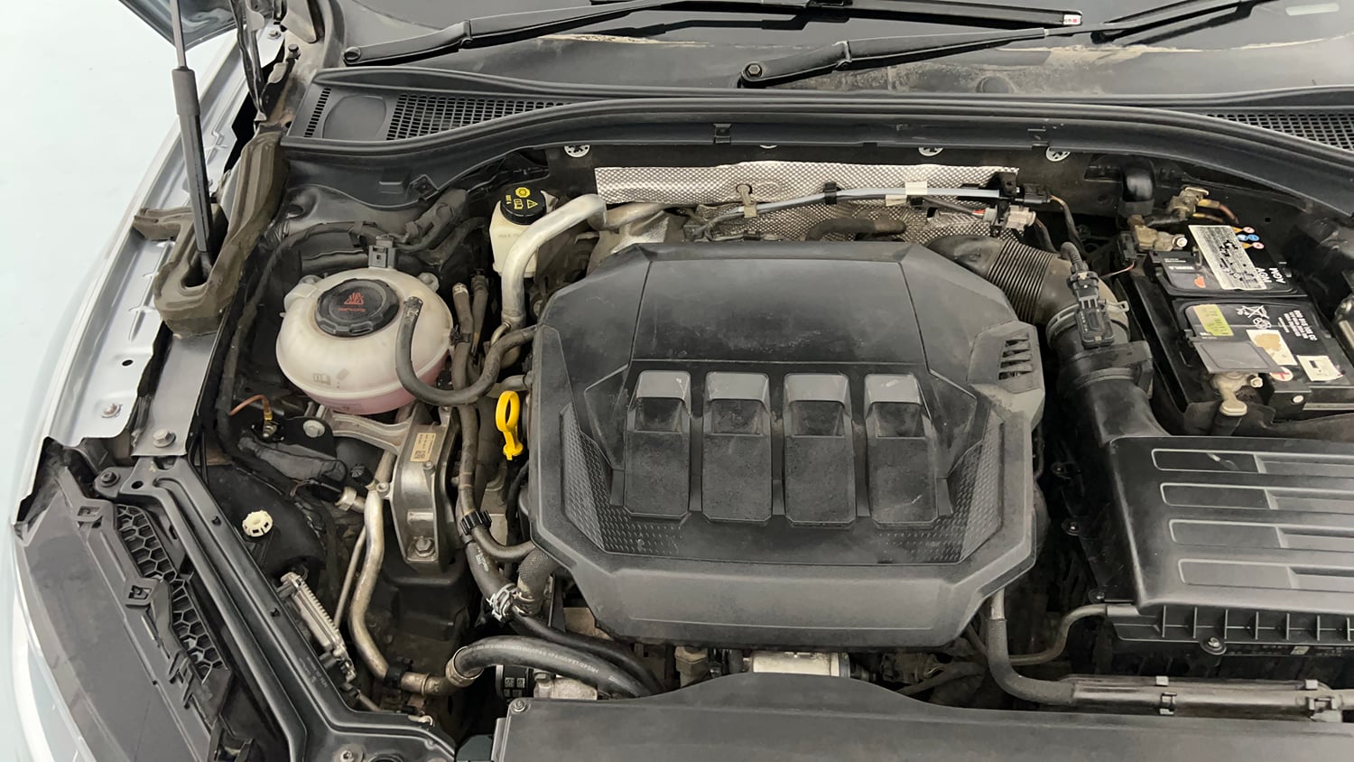 Used 2021 Skoda Superb L&K AT Petrol Automatic engine ENGINE RIGHT SIDE VIEW