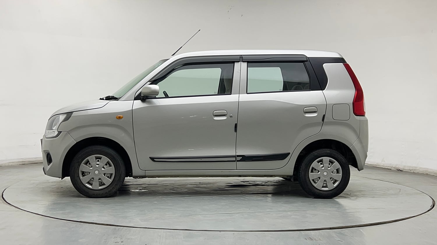 Used 2022 Maruti Suzuki Wagon R LXI 1.0 CNG Cng Manual exterior LEFT SIDE VIEW