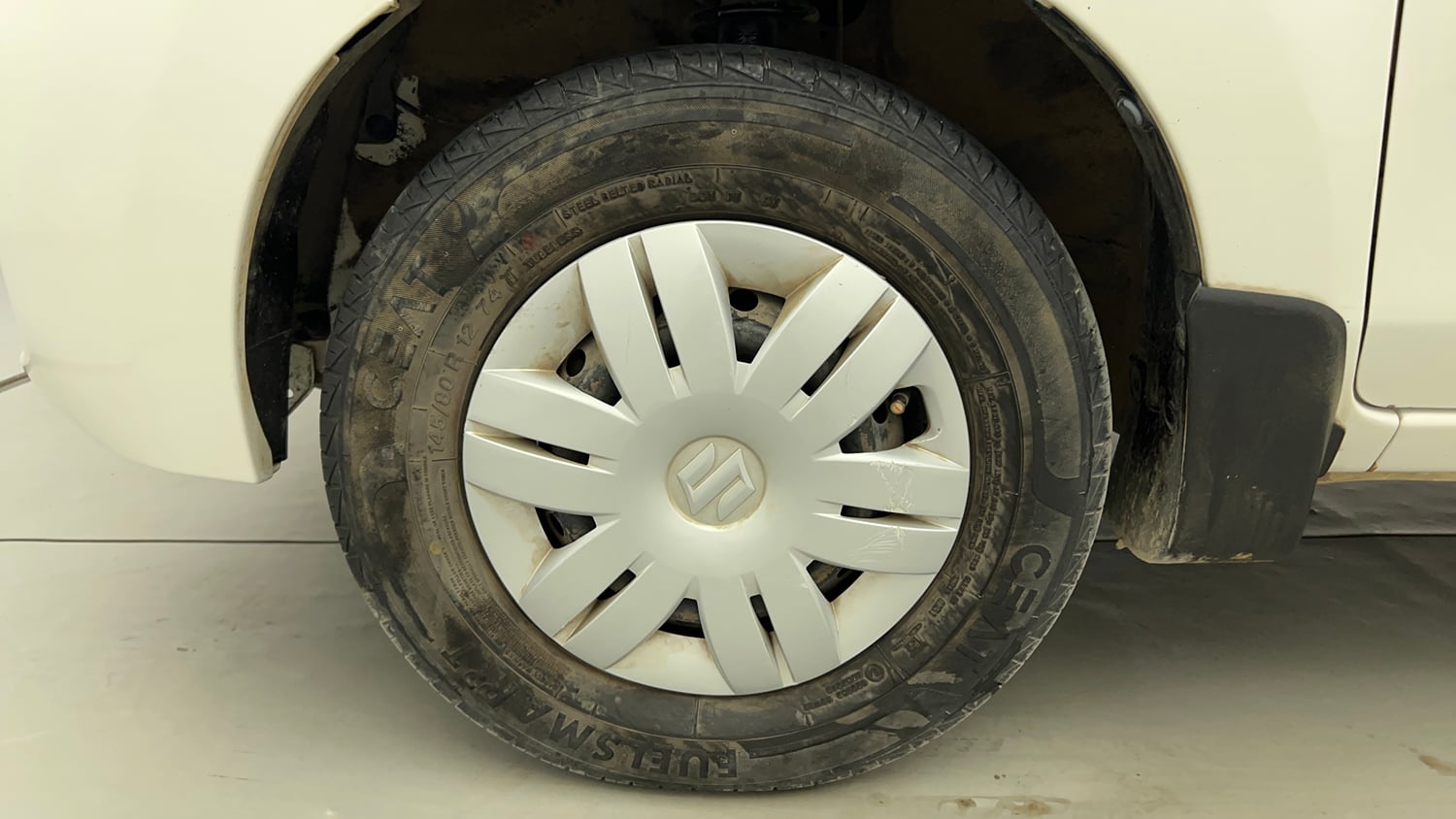 Used 2019 Maruti Suzuki Alto 800 LXi Petrol Manual tyres LEFT FRONT TYRE RIM VIEW