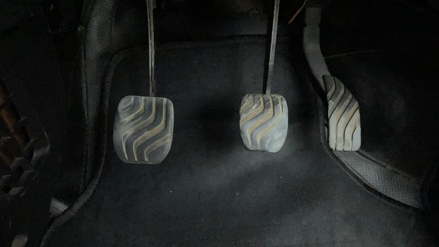 Used 2018 Renault Kwid 1.0 RXL Petrol Manual interior PEDALS VIEW