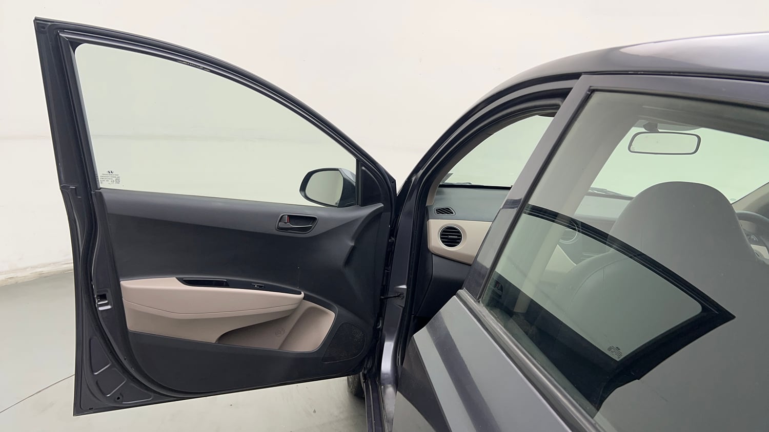 Used 2017 Hyundai Grand i10 Magna 1.2 Kappa VTVT Petrol Manual interior LEFT FRONT DOOR OPEN VIEW