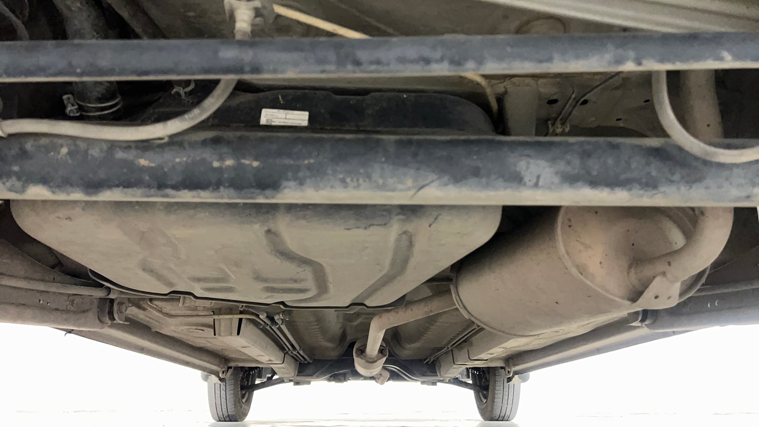 Used 2017 Maruti Suzuki Wagon R LXI CNG Cng Manual extra REAR UNDERBODY VIEW (TAKEN FROM REAR)