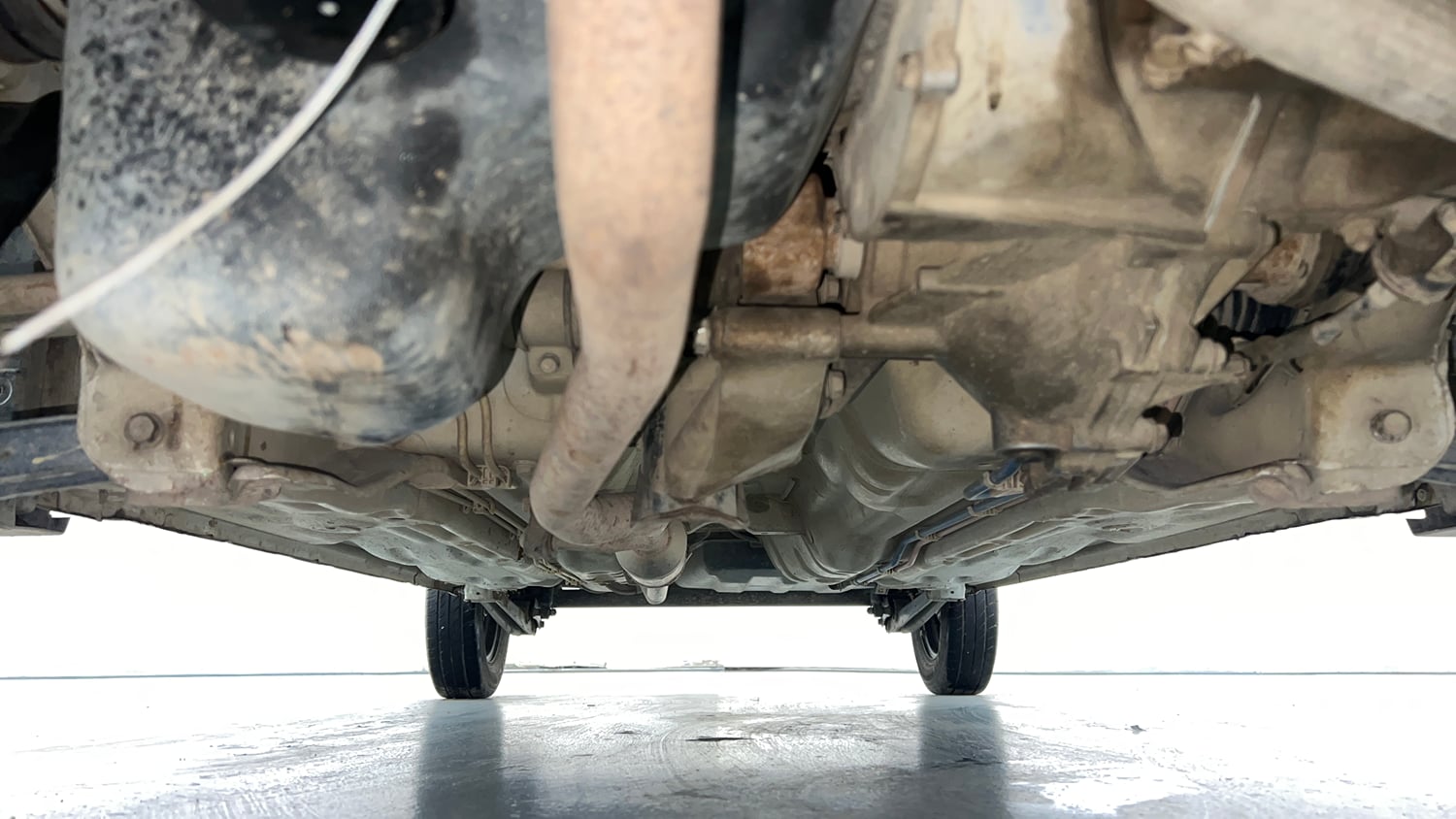 Used 2018 Maruti Suzuki Alto 800 VXi Petrol Manual extra FRONT LEFT UNDERBODY VIEW