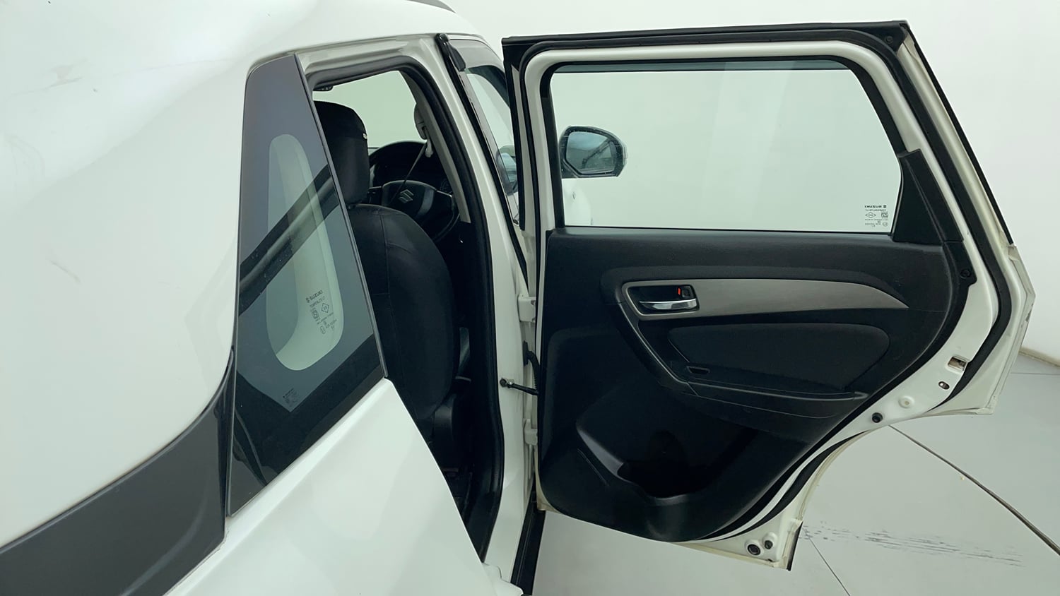 Used 2019 maruti-suzuki Vitara Brezza ZDi Plus AGS Diesel Automatic interior RIGHT REAR DOOR OPEN VIEW
