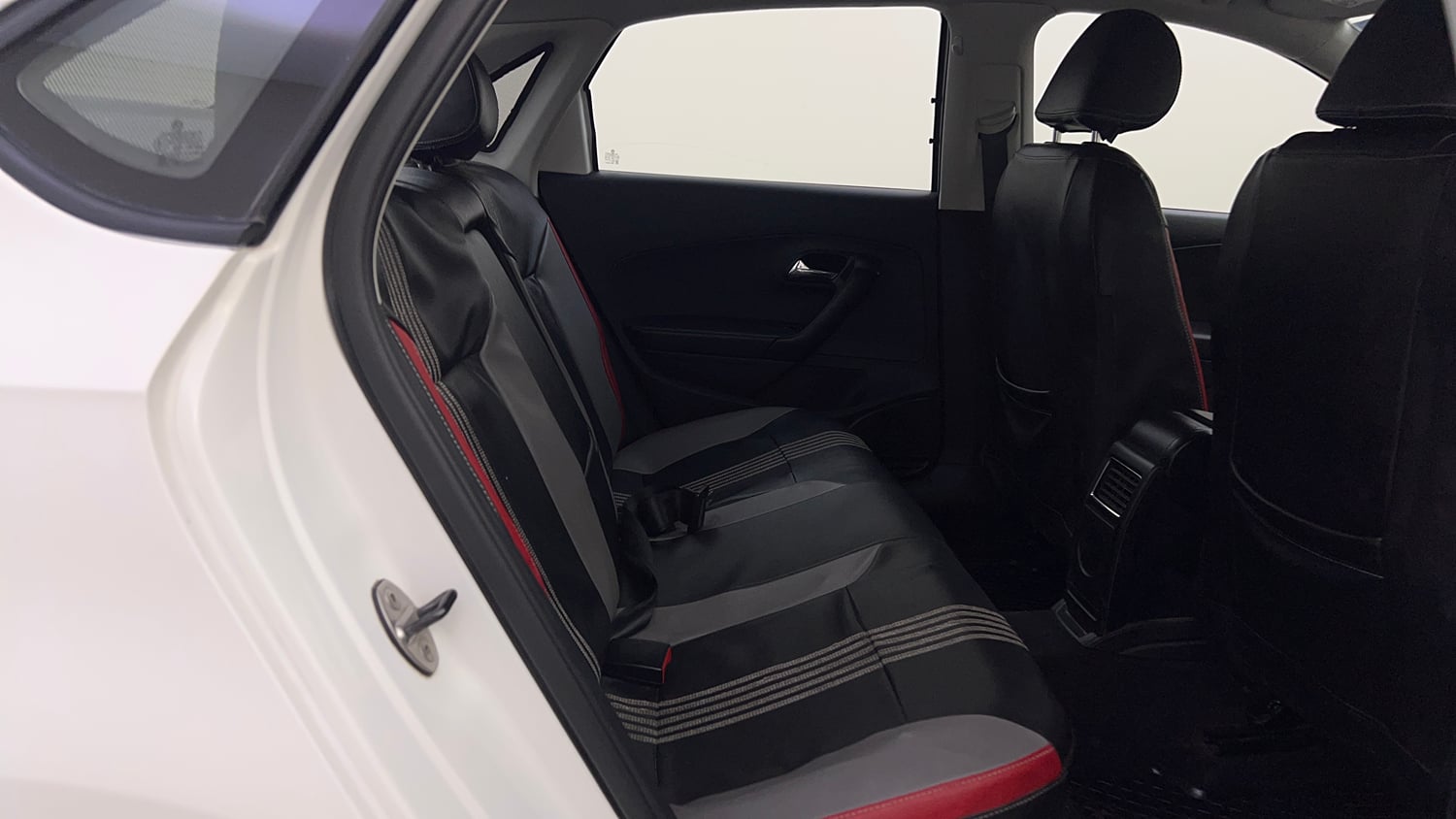 Used 2018 Skoda Rapid Style 1.6 MPI AT Petrol Automatic interior RIGHT SIDE REAR DOOR CABIN VIEW
