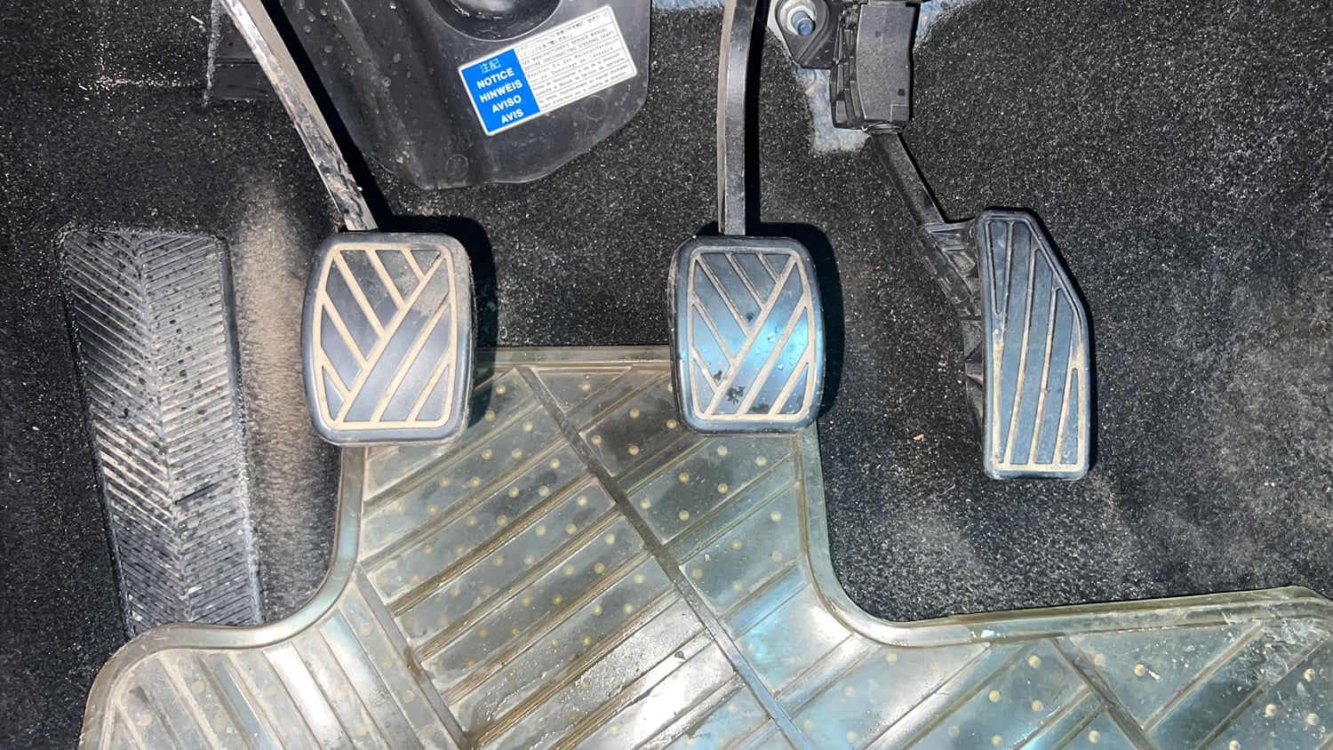 Used 2018 Maruti Suzuki Baleno Alpha 1.2 Petrol Manual interior PEDALS VIEW