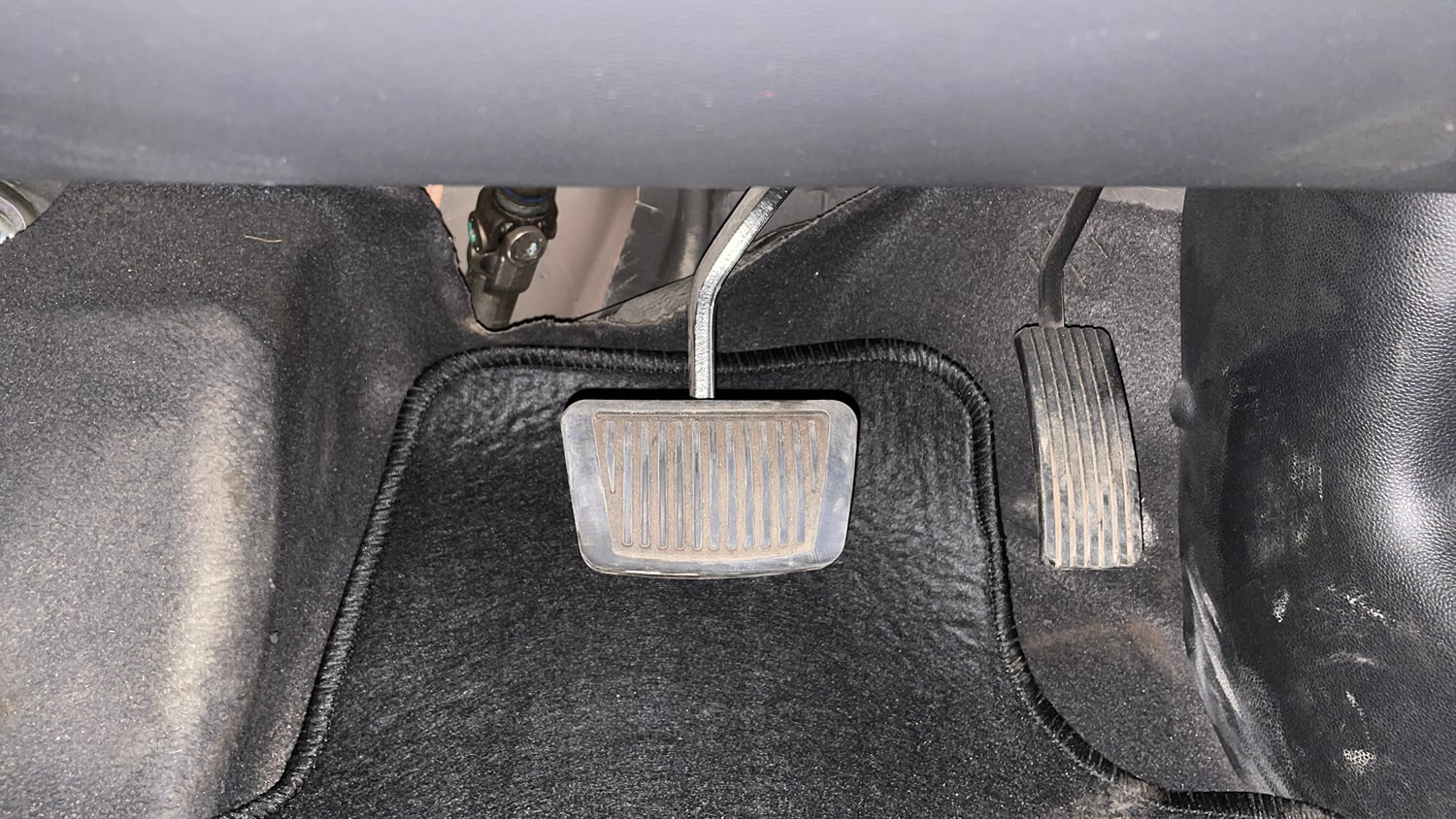 Used 2017 Hyundai Creta 1.6 SX Plus AT Petrol Petrol Automatic interior PEDALS VIEW