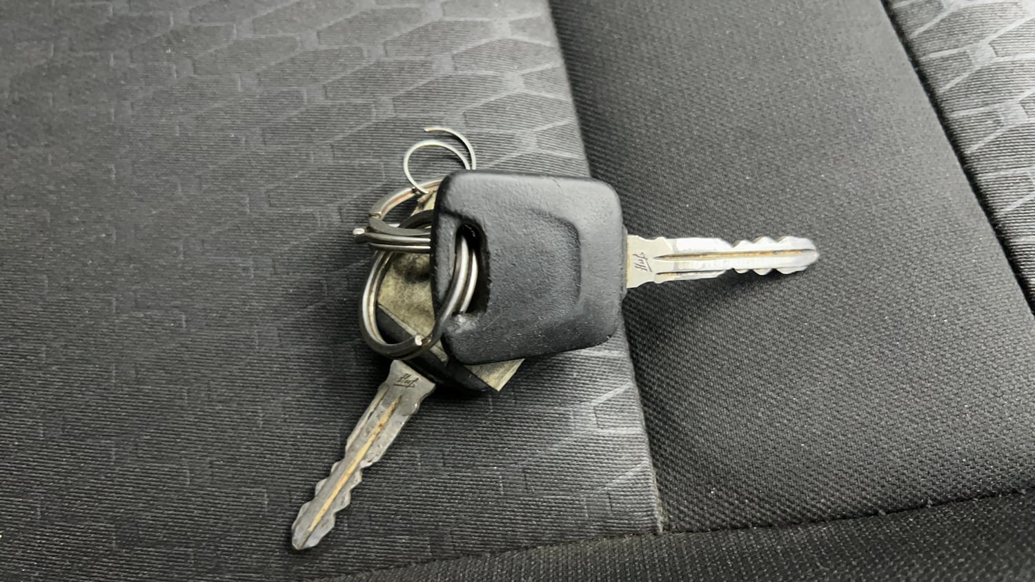 Used 2021 Nissan Magnite XE Petrol Manual extra CAR KEY VIEW