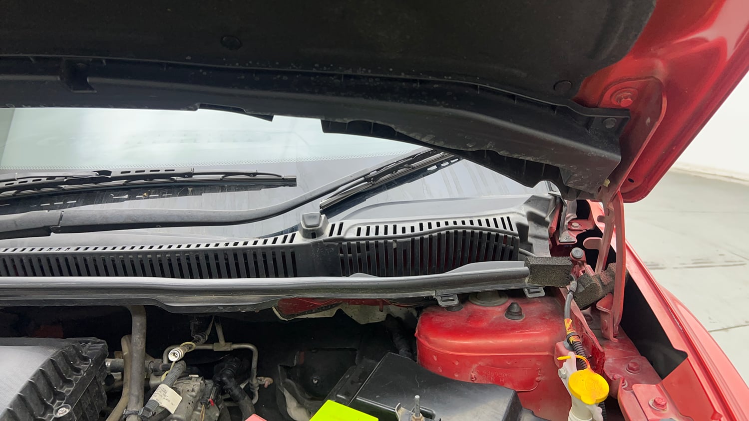 Used 2026 Tata Nexon Fearless Plus S 1.2 Revotron Petrol 7DCA DT Petrol Automatic engine ENGINE LEFT SIDE HINGE & APRON VIEW