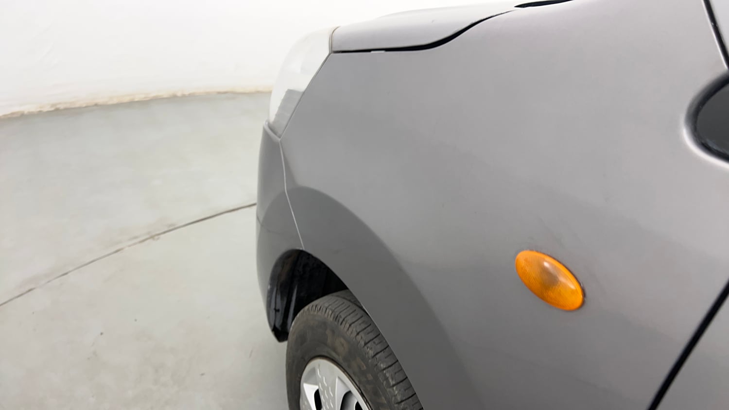 Used 2017 Maruti Suzuki Wagon R LXI CNG Cng Manual dents MINOR SCRATCH