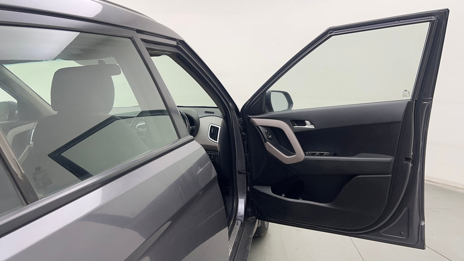 Used 2018 Hyundai Creta SX 1.6 Petrol Petrol Manual interior RIGHT FRONT DOOR OPEN VIEW