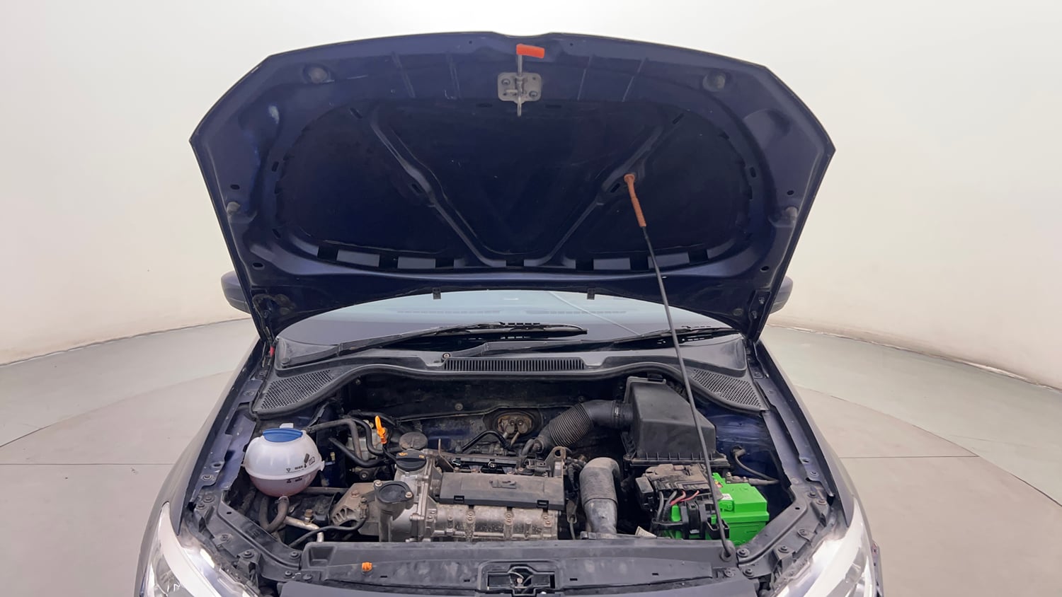 Used 2013 Volkswagen Polo Comfortline 1.2L (P) Petrol Manual engine ENGINE & BONNET OPEN FRONT VIEW