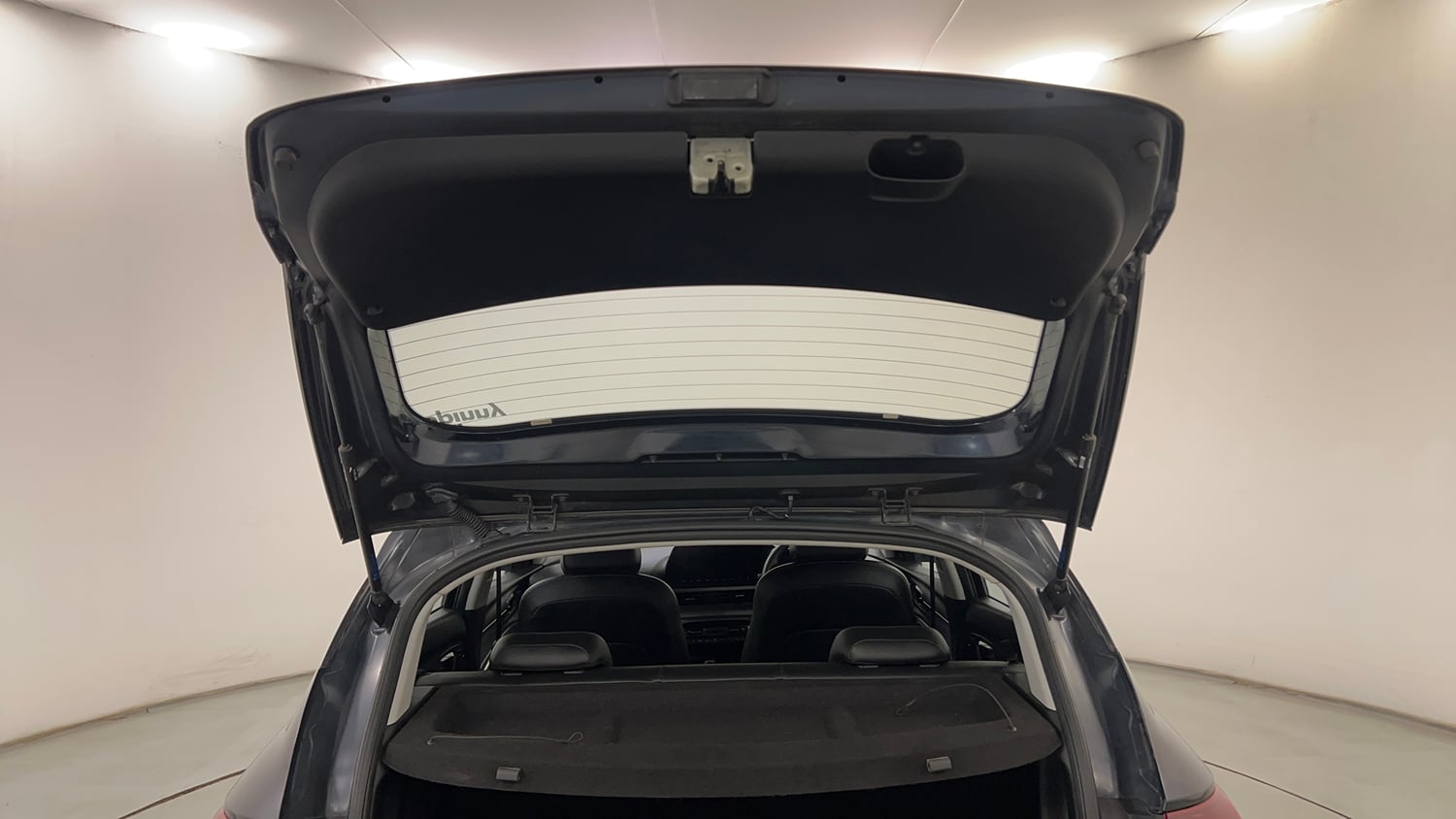 Used 2022 Hyundai New i20 Asta (O) 1.0 Turbo DCT Petrol Automatic interior DICKY DOOR OPEN VIEW