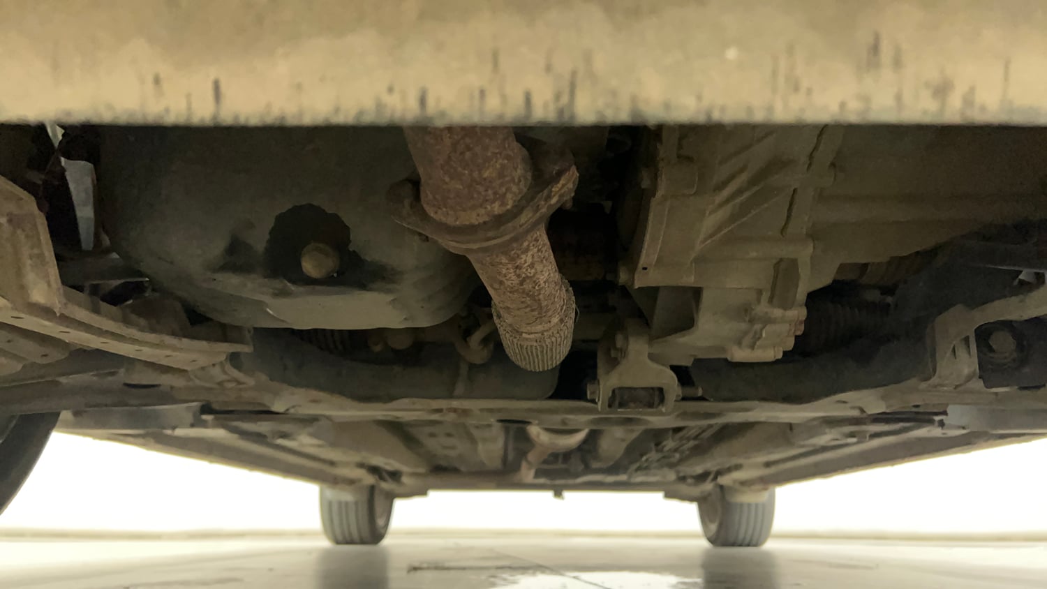 Used 2022 Tata Altroz XZ Plus Petrol+CNG (Outside Fitted) Cng Manual extra FRONT LEFT UNDERBODY VIEW