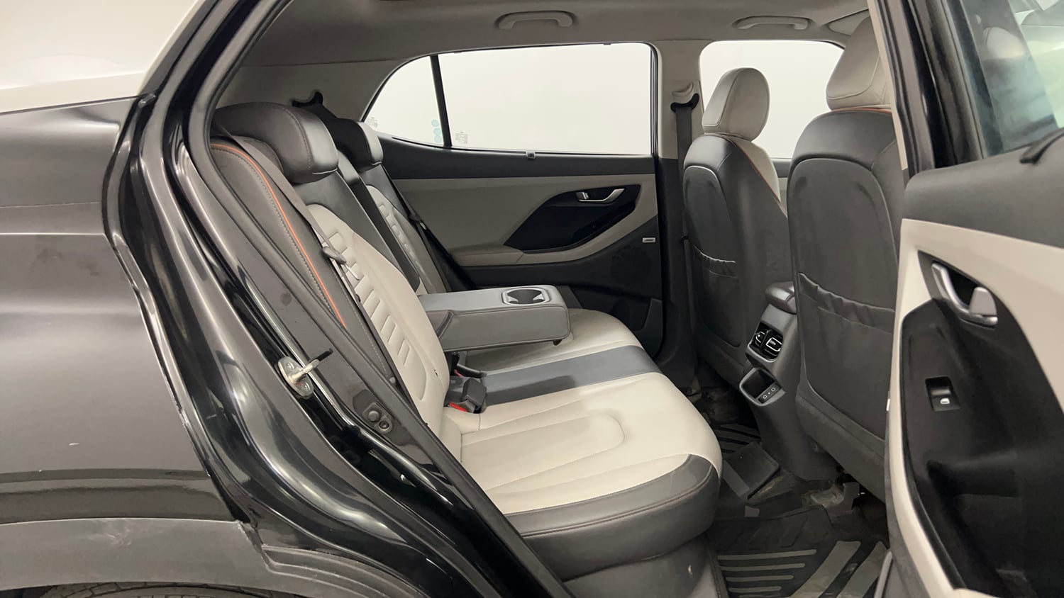 Used 2024 Hyundai Creta 1.5 MPi Petrol IVT SX(O) Petrol Automatic interior RIGHT SIDE REAR DOOR CABIN VIEW