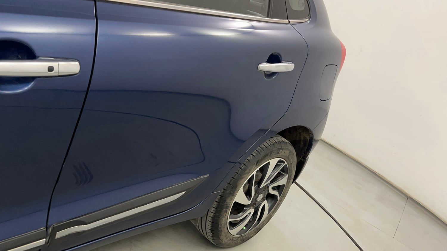 Used 2021 Maruti Suzuki Baleno Zeta Petrol Manual dents MINOR DENT