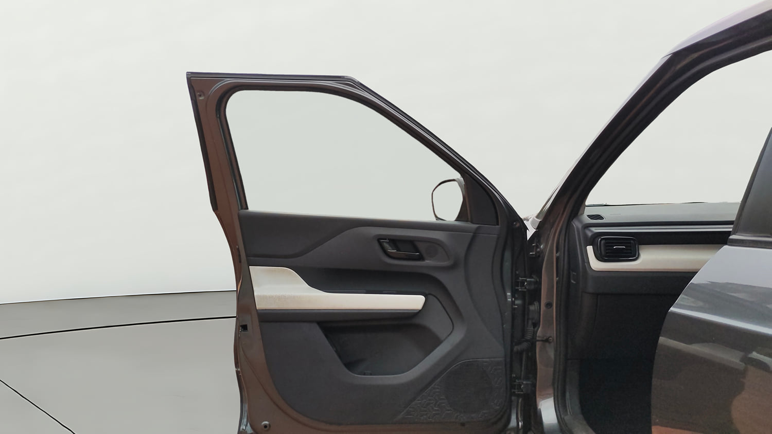 Used 2023 Tata Punch Pure MT Petrol Manual interior LEFT FRONT DOOR OPEN VIEW