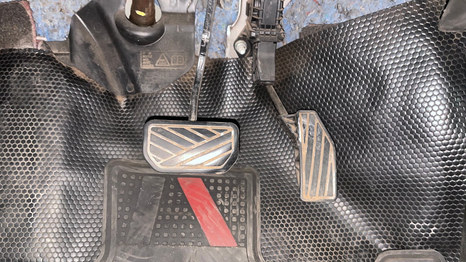 Used 2020 Maruti Suzuki Swift ZXi Plus AMT Petrol Automatic interior PEDALS VIEW