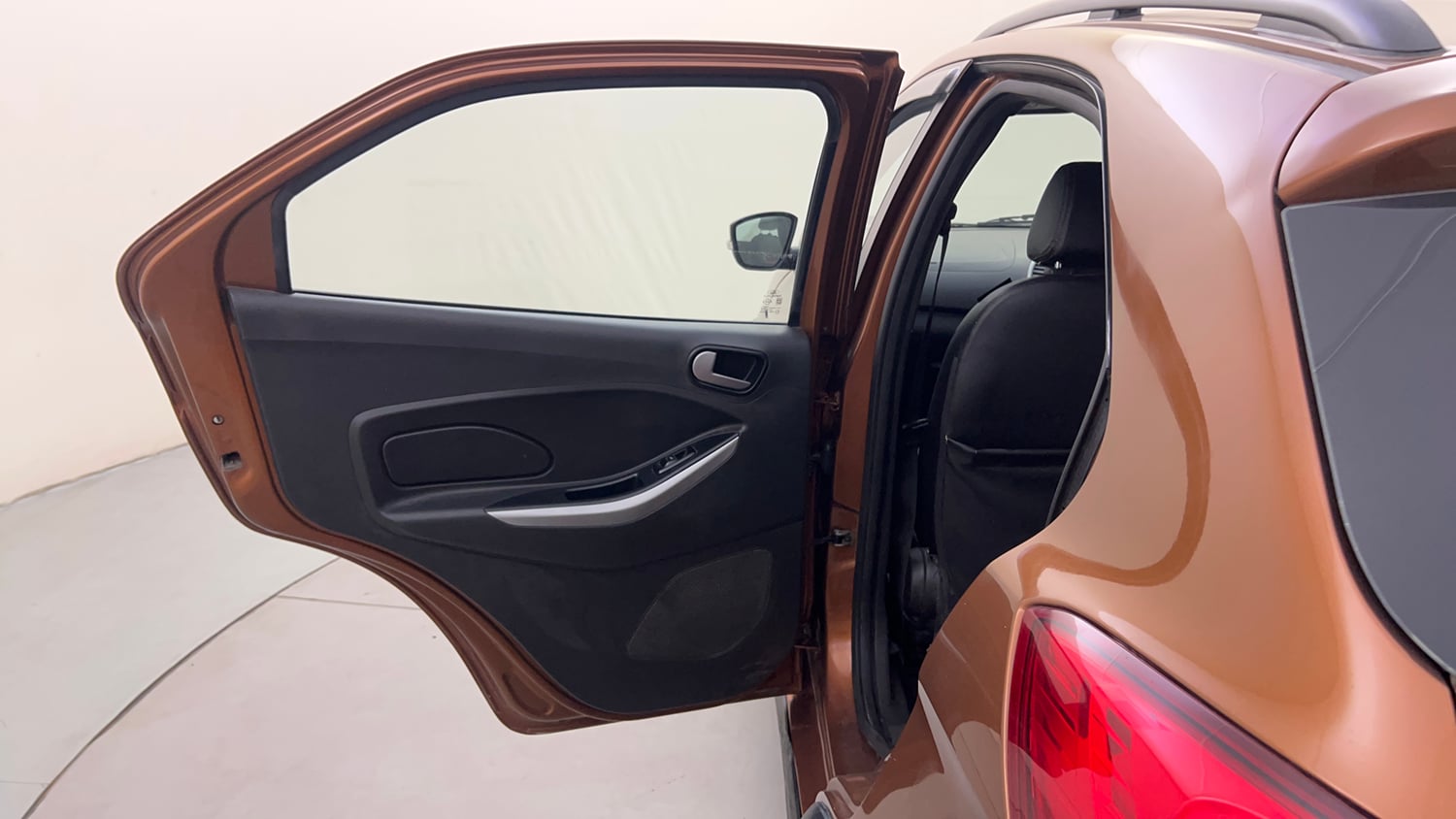 Used 2019 Ford Freestyle Trend Plus 1.2 Ti-VCT Petrol Manual interior LEFT REAR DOOR OPEN VIEW