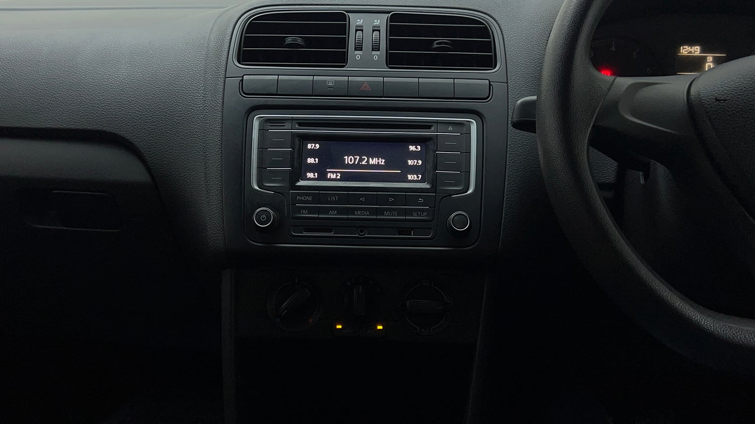 Used 2019 Volkswagen Polo CUP Edition Petrol Petrol Manual interior MUSIC SYSTEM & AC CONTROL VIEW