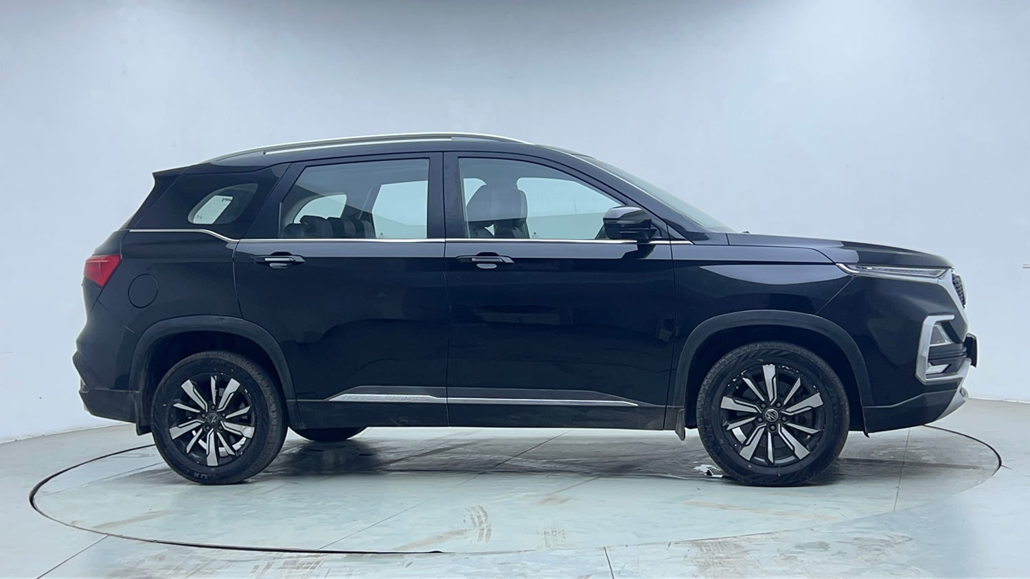Used 2021 MG Motors Hector Sharp 1.5 DCT Petrol Petrol Automatic exterior RIGHT SIDE VIEW
