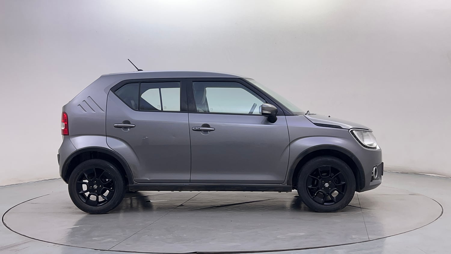 Used 2017 Maruti Suzuki Ignis Zeta 1.2 AMT Petrol Automatic exterior RIGHT SIDE VIEW