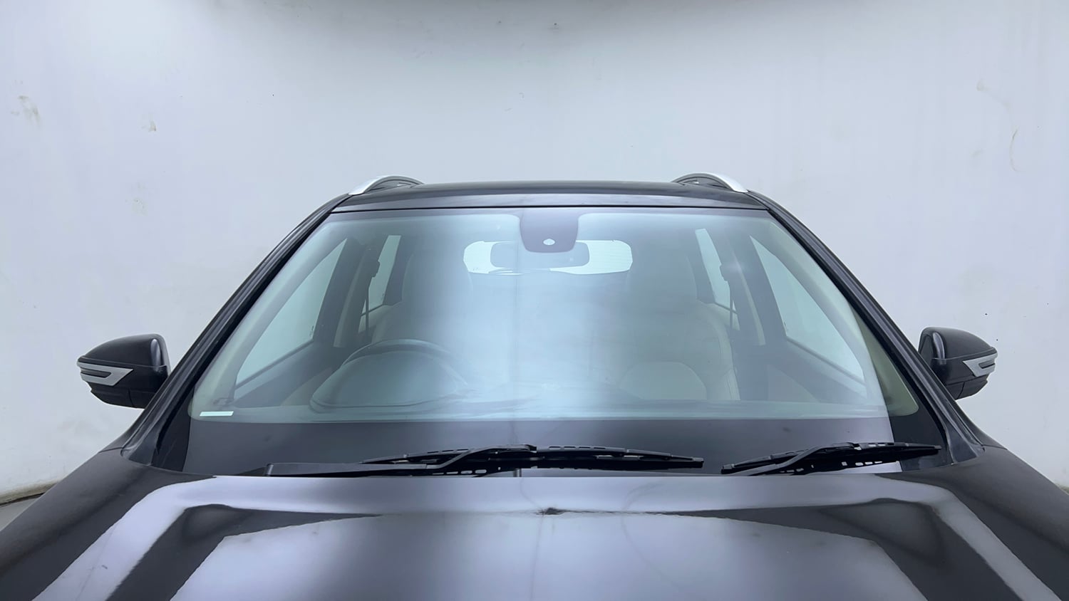 Used 2023 MG Motors Hector Sharp 2.0 Diesel Turbo MT Diesel Manual exterior FRONT WINDSHIELD VIEW