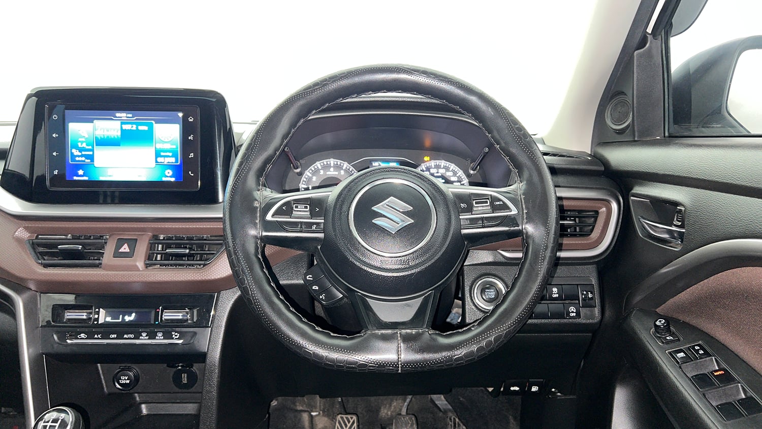 Used 2023 Maruti Suzuki Brezza ZXi Petrol Manual interior STEERING VIEW