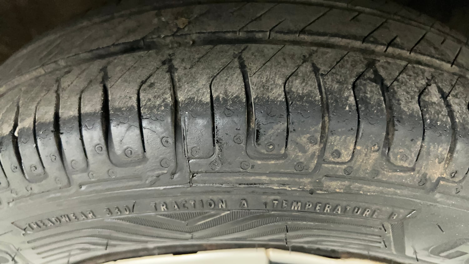 Used 2012 Maruti Suzuki A-Star Vxi Petrol Manual tyres RIGHT FRONT TYRE TREAD VIEW