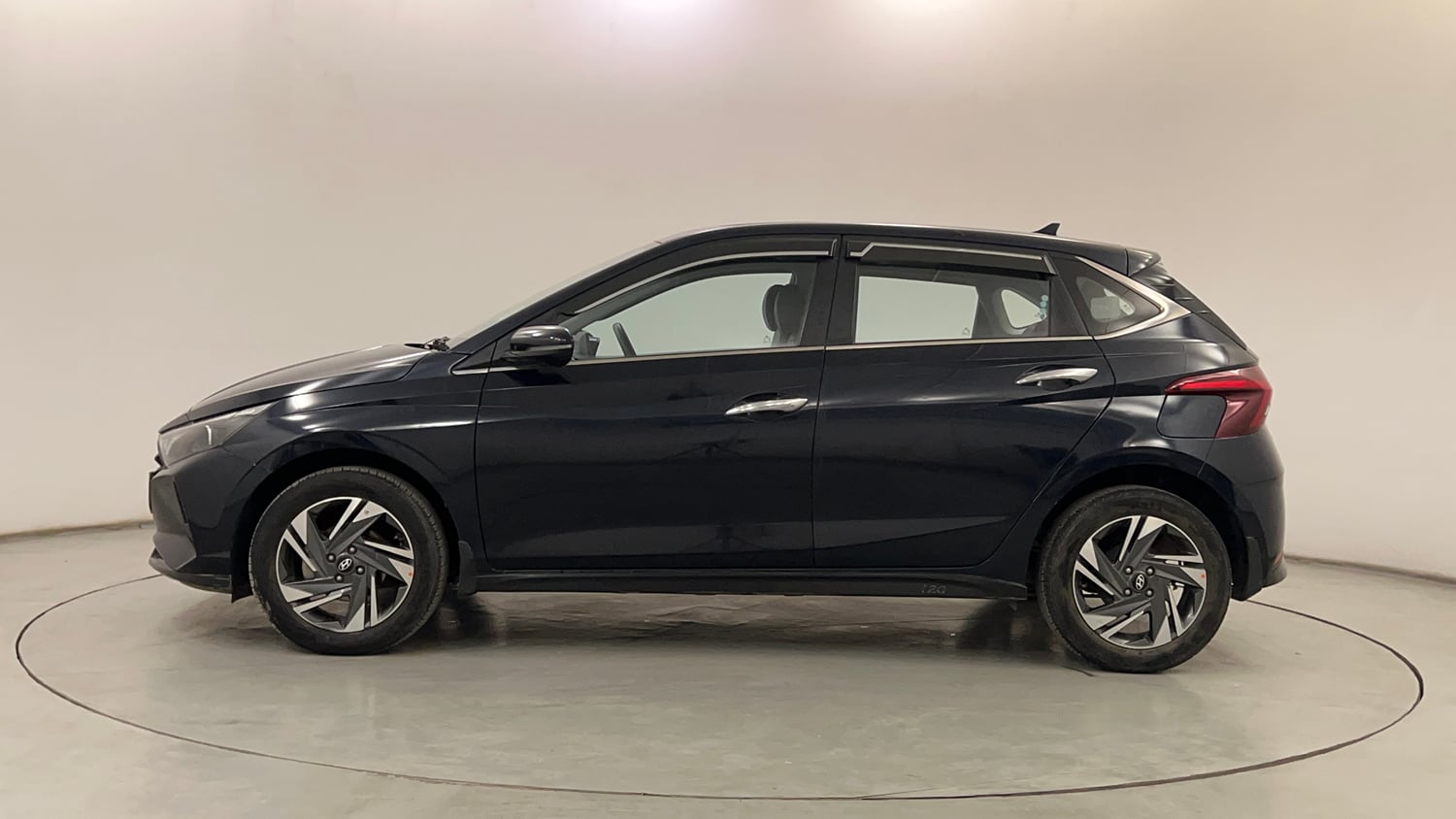 Used 2022 Hyundai New i20 Asta (O) 1.0 Turbo DCT Petrol Automatic exterior LEFT SIDE VIEW