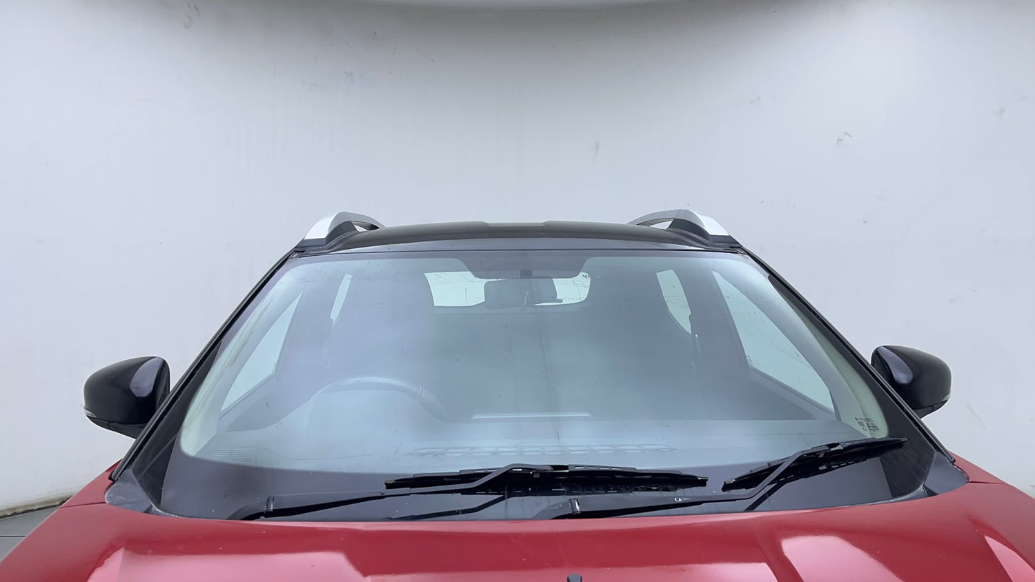 Used 2022 Renault Kiger RXZ Turbo CVT Petrol Automatic exterior FRONT WINDSHIELD VIEW