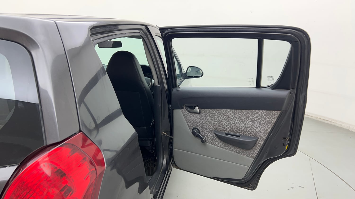 Used 2018 Maruti Suzuki Alto 800 VXi Petrol Manual interior RIGHT REAR DOOR OPEN VIEW