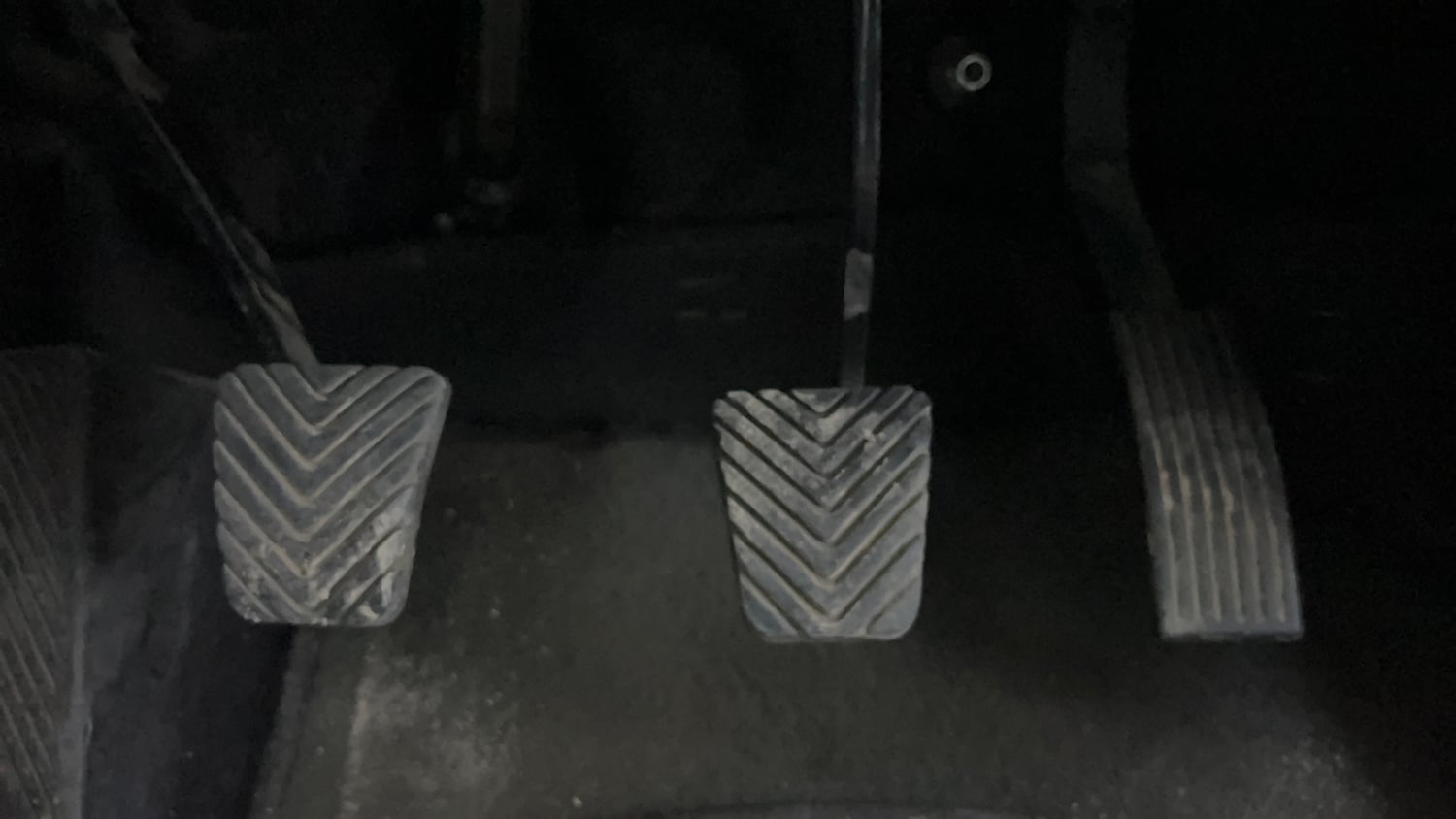 Used 2012 Hyundai Verna Fluidic 1.6 VTVT SX Petrol Manual interior PEDALS VIEW