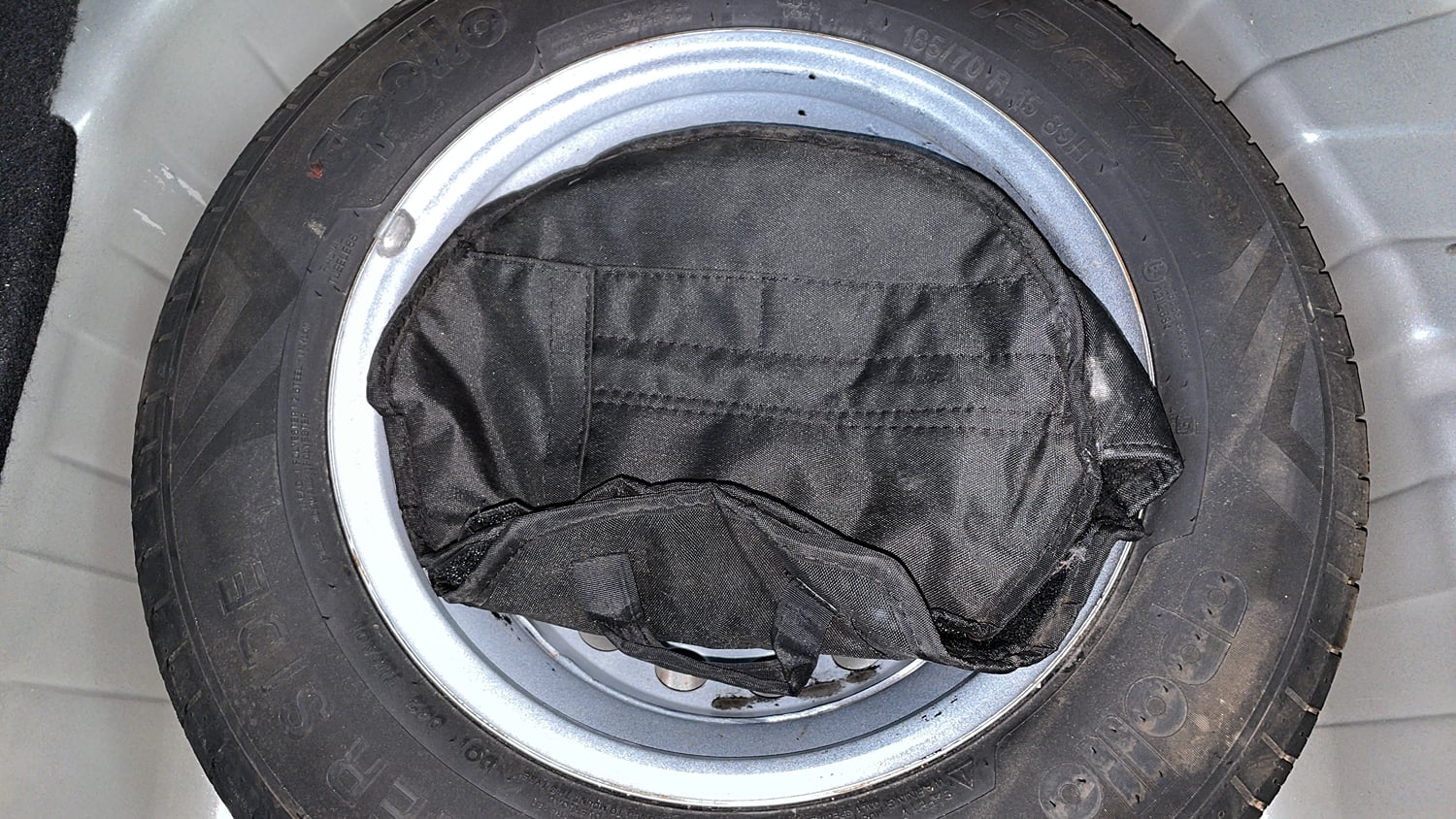 Used 2025 Tata Punch Pure MT Petrol Manual tyres SPARE TYRE VIEW