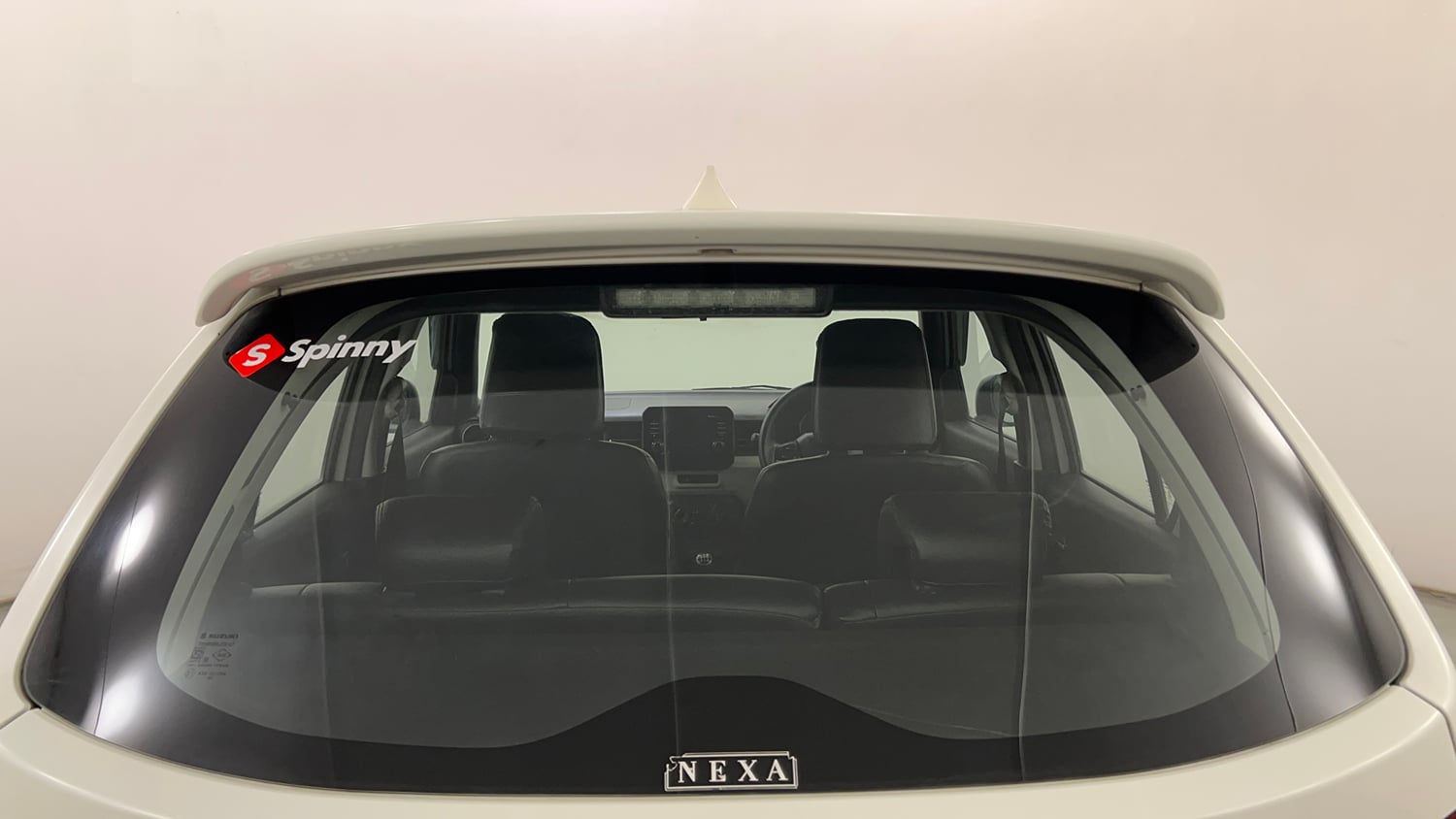 Used 2017 Maruti Suzuki Ignis Delta 1.2 MT Petrol Manual exterior BACK WINDSHIELD VIEW