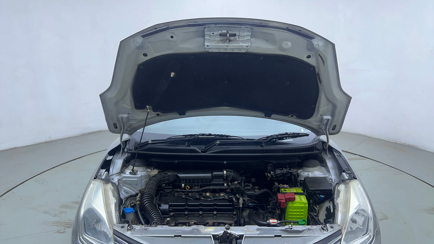 Used 2018 Maruti Suzuki Baleno Delta 1.2 AT Petrol Automatic engine ENGINE & BONNET OPEN FRONT VIEW