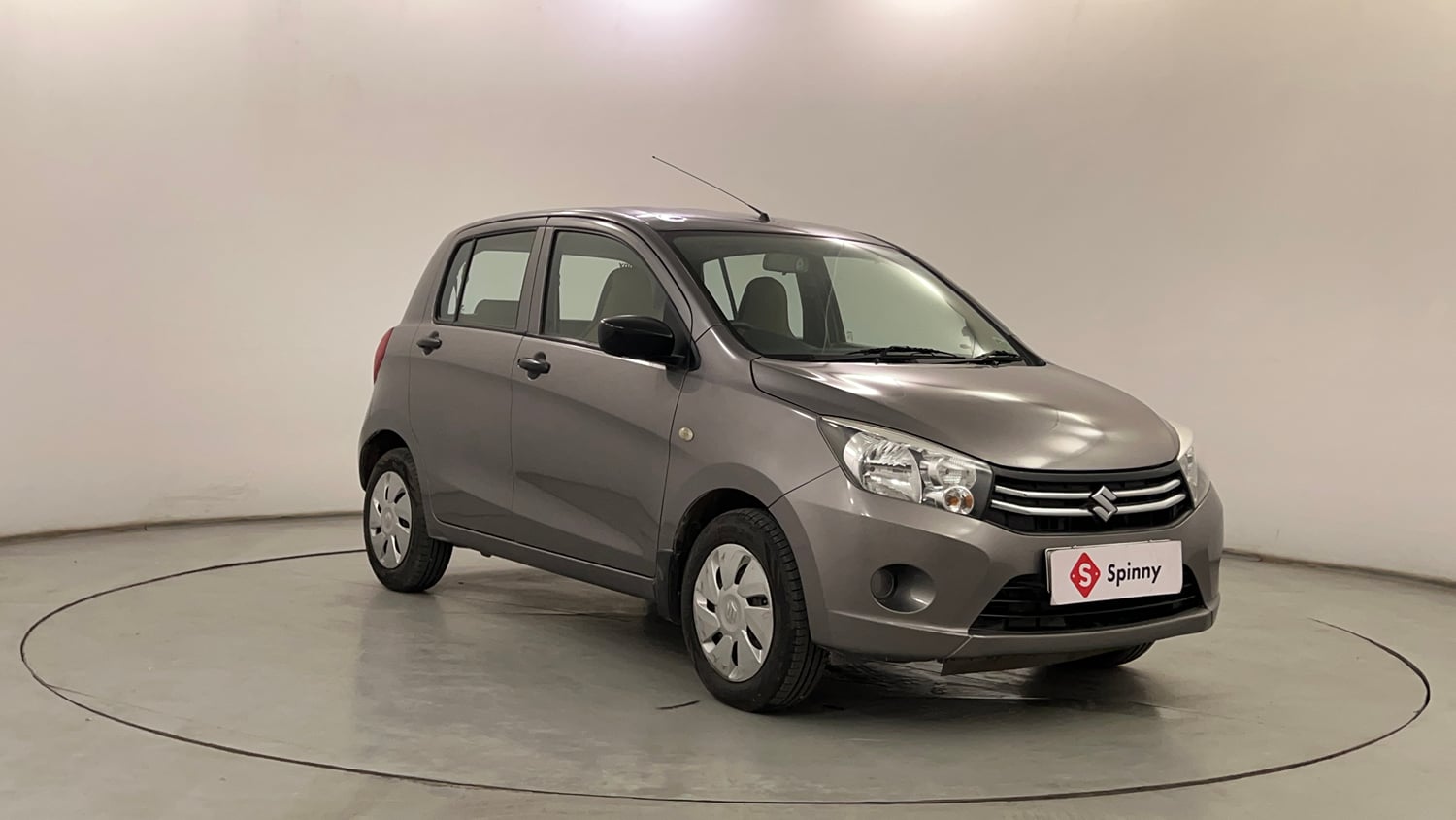 Used 2016 Maruti Suzuki Celerio VXi AMT Petrol Automatic exterior RIGHT FRONT CORNER VIEW