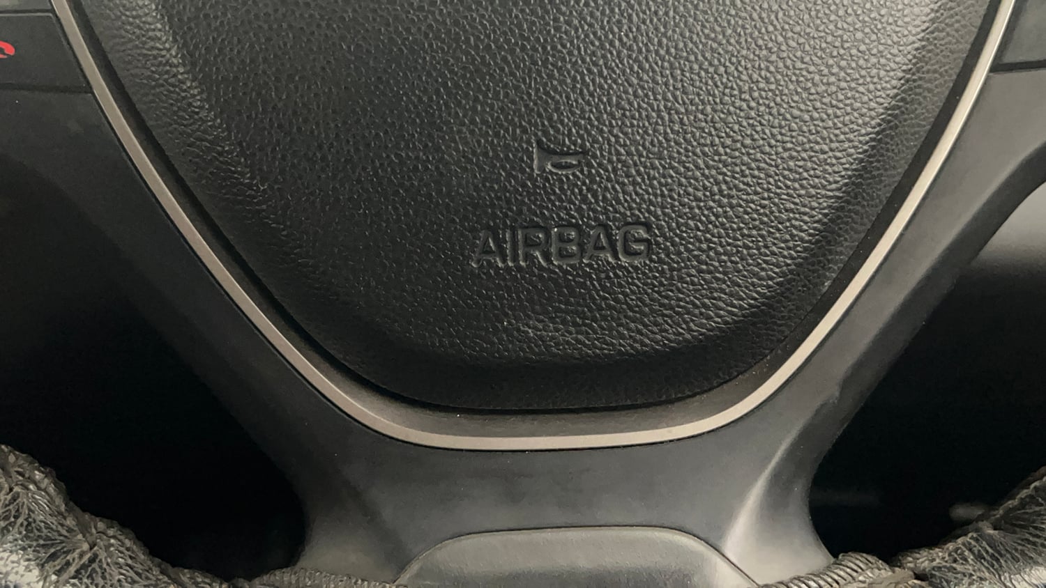 Used 2017 Hyundai Elite i20 Asta 1.2 (O) Petrol Manual top_features Airbags