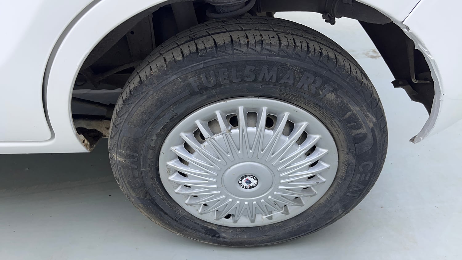 Used 2022 Maruti Suzuki Alto 800 LXi (O) Petrol Manual tyres LEFT REAR TYRE RIM VIEW