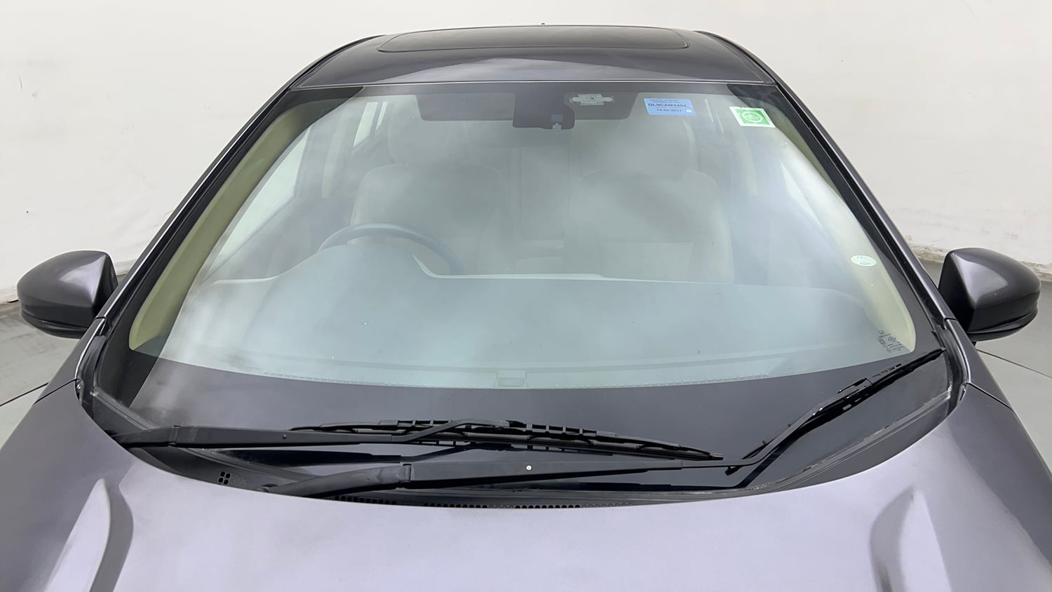 Used 2017 Honda City ZX CVT Petrol Petrol Automatic exterior FRONT WINDSHIELD VIEW