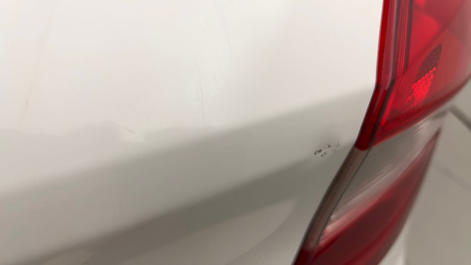 Used 2018 Ford Figo Titanium 1.2 Ti-VCT Petrol Manual dents MINOR SCRATCH