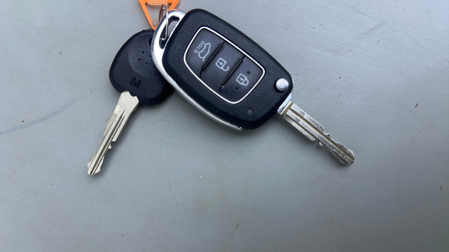 Used 2015 Hyundai Elite i20 Sportz 1.2 Petrol Manual extra CAR KEY VIEW