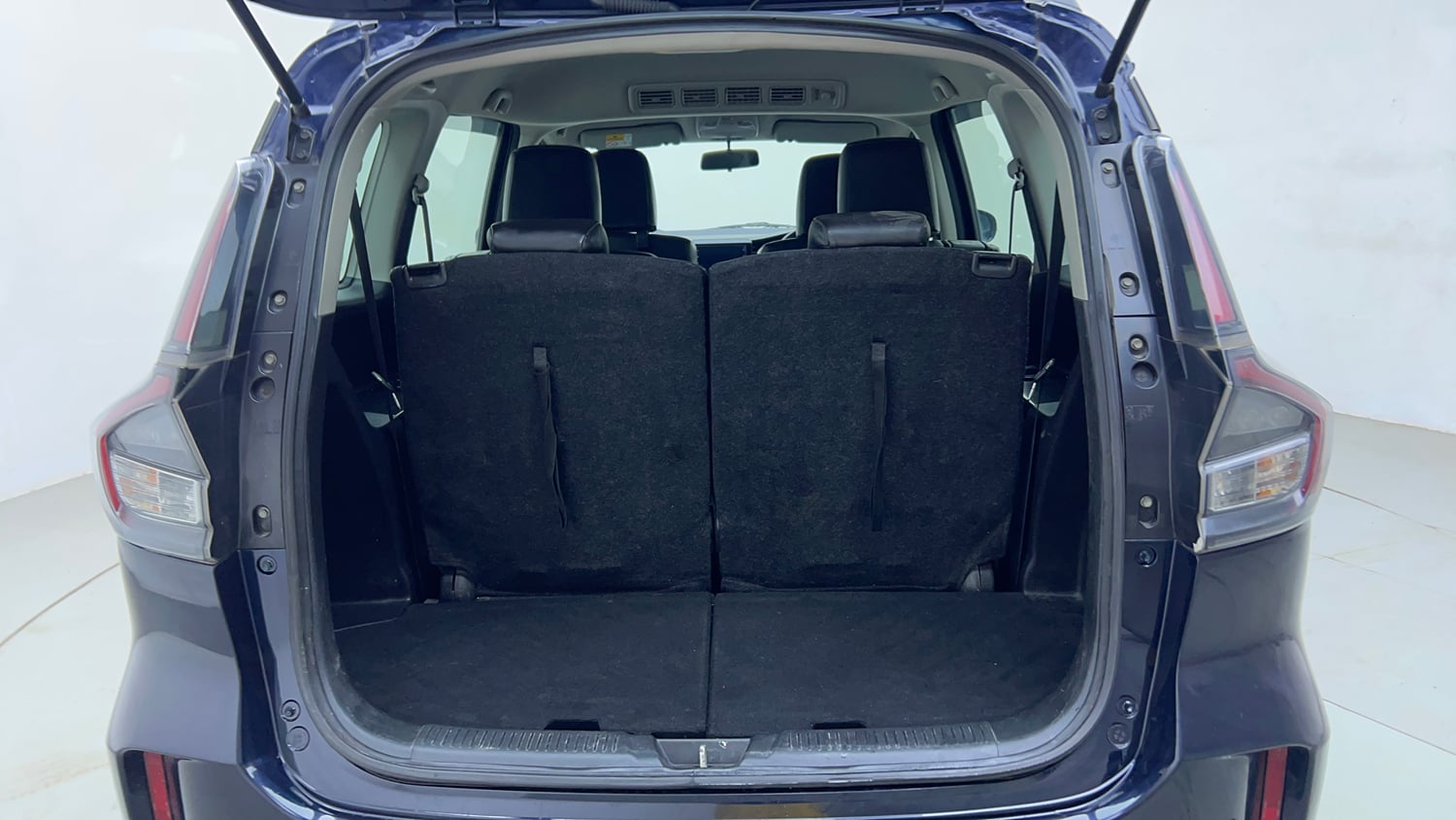 Used 2023 Maruti Suzuki XL6 Alpha Plus MT Petrol Petrol Manual interior DICKY INSIDE VIEW