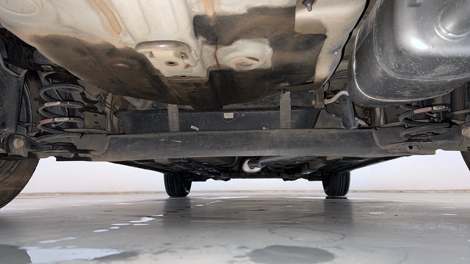 Used 2018 Hyundai Grand i10 Sportz 1.2 Kappa VTVT Petrol Manual extra REAR UNDERBODY VIEW (TAKEN FROM REAR)
