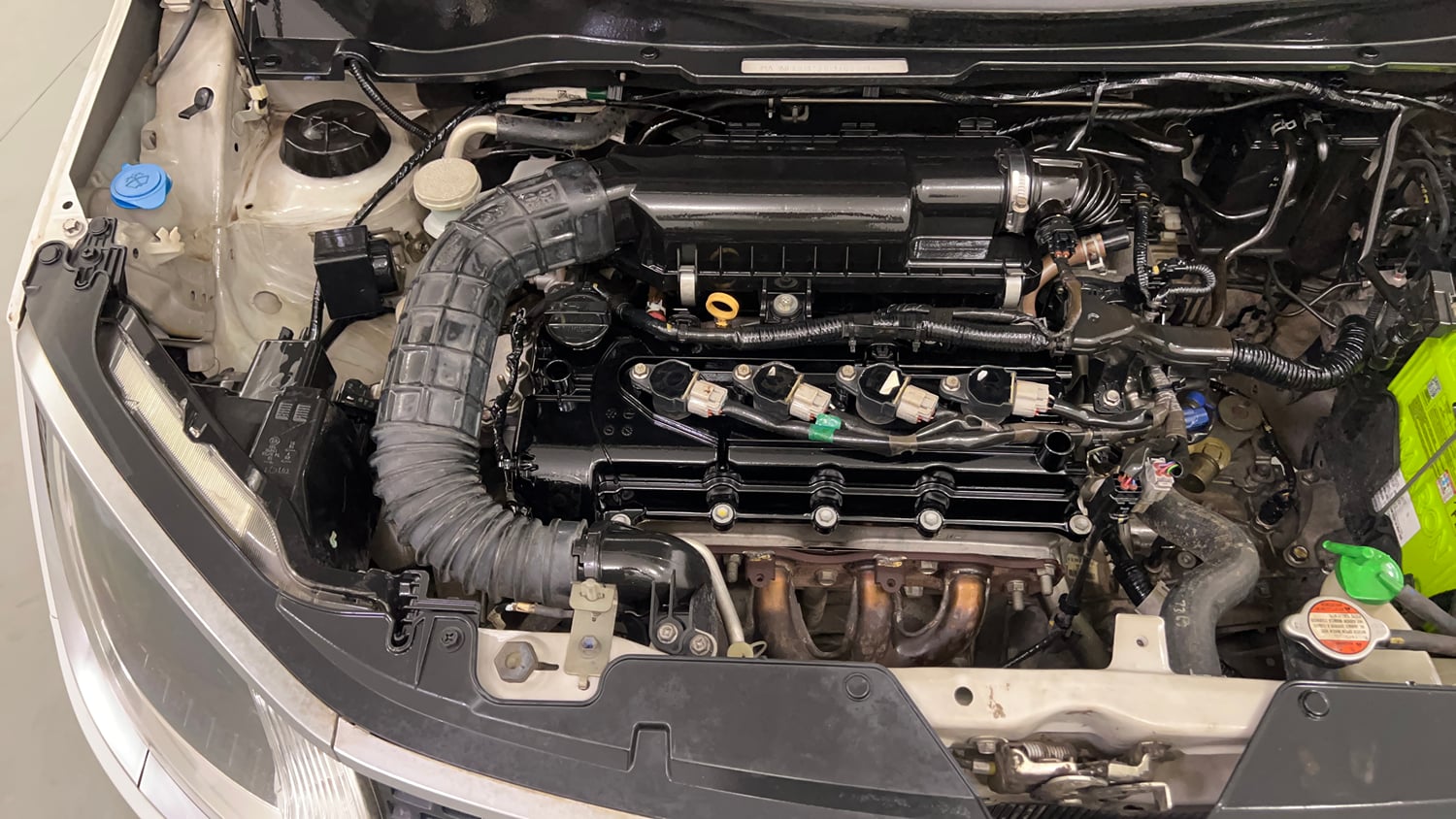 Used 2017 Maruti Suzuki Ignis Delta 1.2 MT Petrol Manual engine ENGINE RIGHT SIDE VIEW
