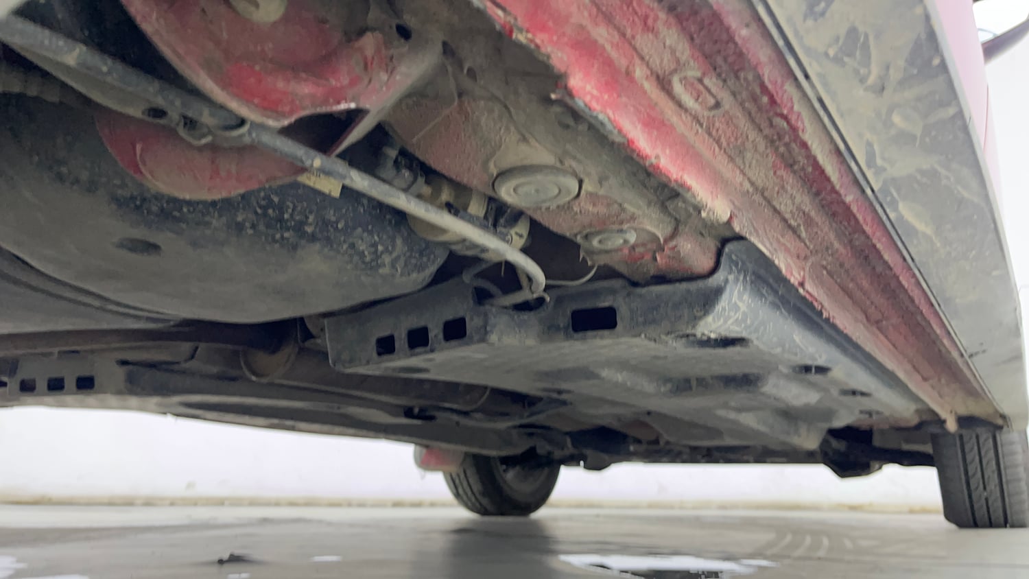 Used 2020 Volkswagen Polo Comfortline Plus 1.0L MPI Petrol Manual extra REAR RIGHT UNDERBODY VIEW