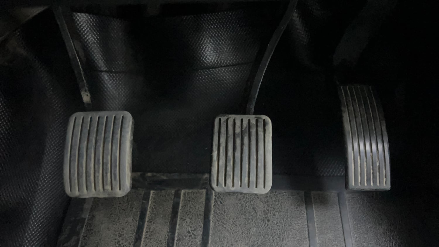 Used 2017 Hyundai Grand i10 Sportz 1.2 Kappa VTVT Petrol Manual interior PEDALS VIEW