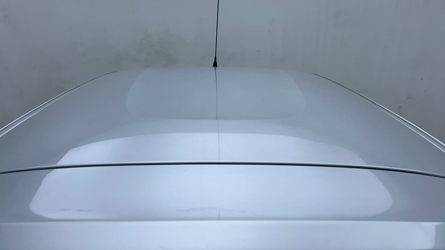 Used 2019 Renault Kwid 1.0 RXT AMT Opt Petrol Automatic exterior EXTERIOR ROOF VIEW
